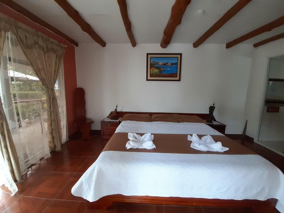 Suymar Ecolodge Galapagos Puerto Ayora  Bagian luar foto