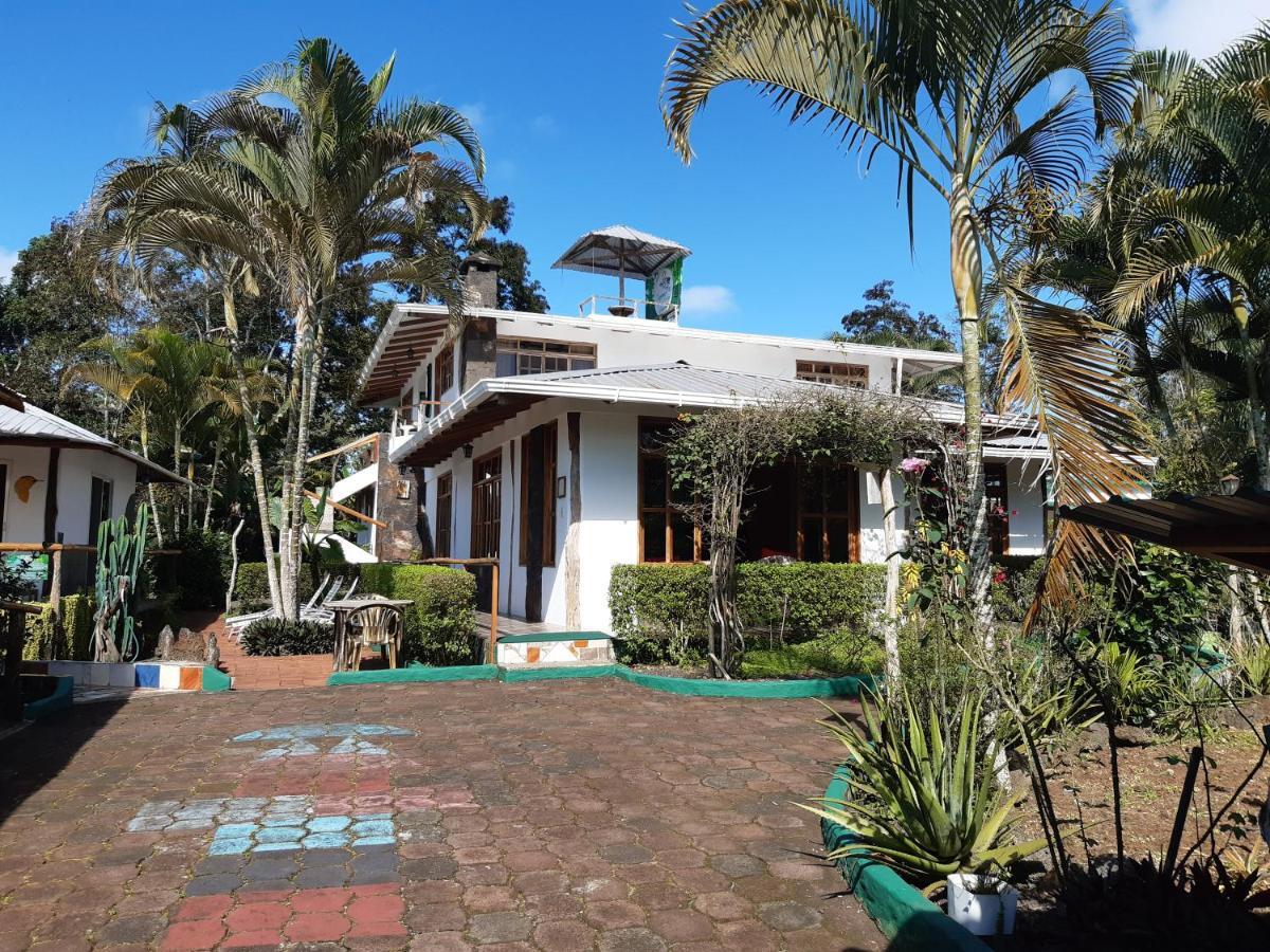 Suymar Ecolodge Galapagos Puerto Ayora  Bagian luar foto